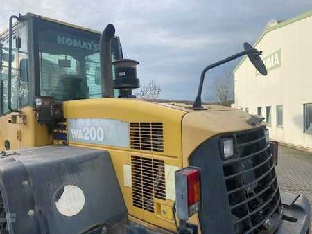 Chargeuse sur pneus 2008 Komatsu WA 200-5 (12005680) (14)