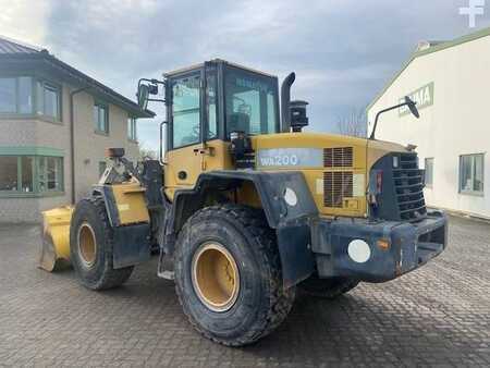Chargeuse sur pneus 2008 Komatsu WA 200-5 (12005680) (3)