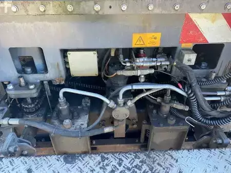 Radfertiger 2017 VÖGELE S 1800-3i MIETE / RENTAL (12005763) (19)