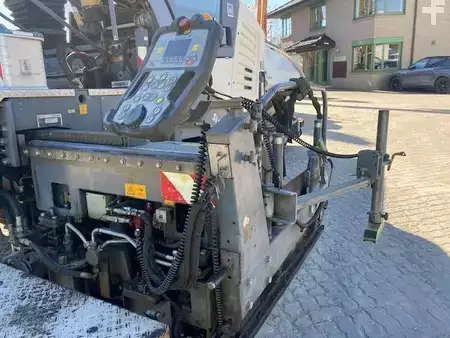 Radfertiger 2017 VÖGELE S 1800-3i MIETE / RENTAL (12005763) (20)