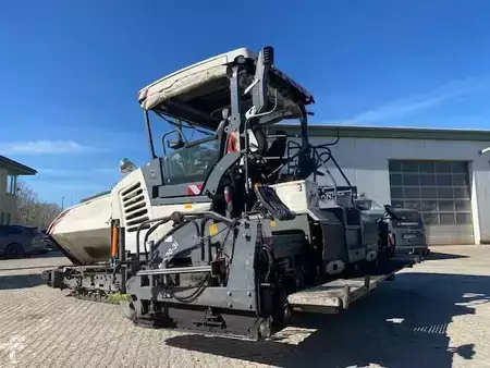 Radfertiger 2017 VÖGELE S 1800-3i MIETE / RENTAL (12005763) (3)