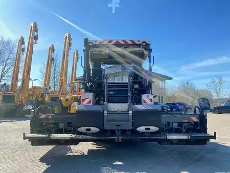 Radfertiger 2017 VÖGELE S 1800-3i MIETE / RENTAL (12005763) (4)