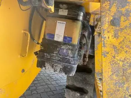 Pyöräkuormaajat 2018 Volvo L 90 H LongBoom (12005890) (13)