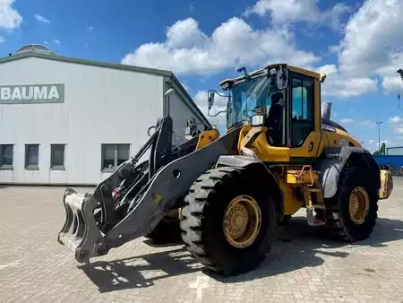 Pyöräkuormaajat 2018 Volvo L 90 H LongBoom (12005890) (8)