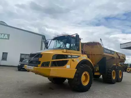 Nivelohjatut dumpperit 2019 Volvo A 30 G MIETE / RENTAL (12001022) (1)