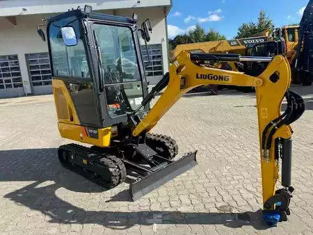 Minibagry 2025 LiuGong 9018 F MIETE / RENTAL (7)