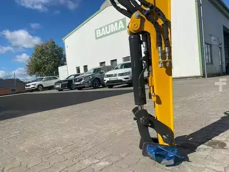 Minibagry 2025 LiuGong 9018 F MIETE / RENTAL (9)