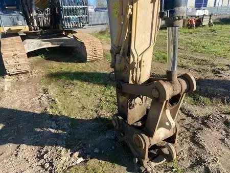 Escavatori cingolati 2015 Caterpillar 324 E LN Motorschaden (12005781) (9)