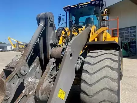 Kolové nakladače 2022 Volvo L 180 H LongBoom (12005877) (11)