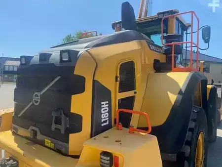 Kolové nakladače 2022 Volvo L 180 H LongBoom (12005877) (16)