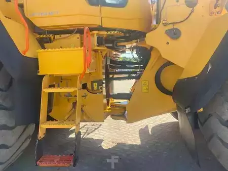 Kolové nakladače 2022 Volvo L 180 H LongBoom (12005877) (18)
