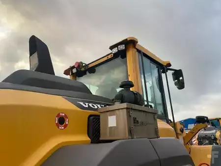 Chargeuse sur pneus 2019 Volvo L 120 H MIETE / RENTAL (12001008) (12)