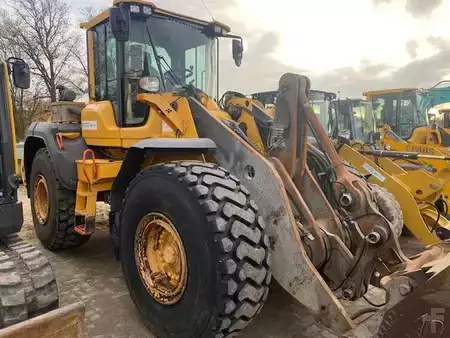 Chargeuse sur pneus 2019 Volvo L 120 H MIETE / RENTAL (12001008) (5)