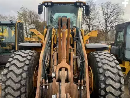 Chargeuse sur pneus 2019 Volvo L 120 H MIETE / RENTAL (12001008) (6)