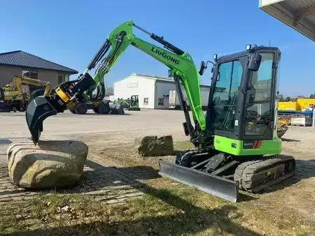 Minibagry 2024 LiuGong 9027 FE Electric, SW OQ 30 MIETE / RENT (12005252) (1)