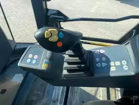 Tandemové válce 2015 Hamm DV+ 90i V/O MIETE / RENTAL (12000619) (15)
