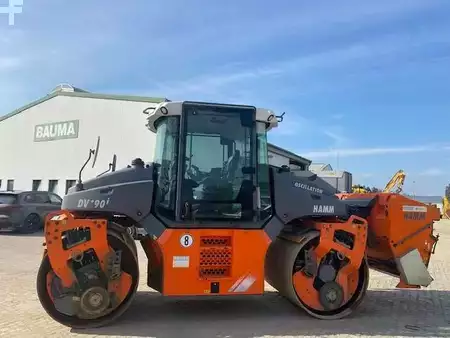 Tandemové válce 2015 Hamm DV+ 90i V/O MIETE / RENTAL (12000619) (2)
