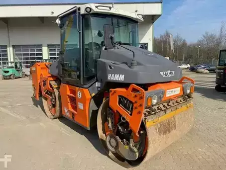 Tandemové válce 2015 Hamm DV+ 90i V/O MIETE / RENTAL (12000619) (7)