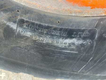 Chargeuse sur pneus 2011 Doosan DL 420 (12005350) (15)