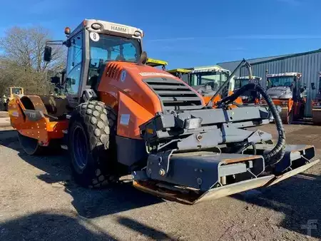 Sestavy válců 2019 Hamm H13i mit Verdichterplatten + HCQ (12001224) (8)