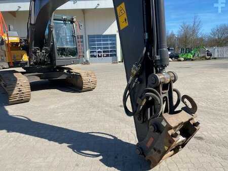 Rupsgraafmachines 2019 Volvo EC 220 E L Miete / RENTAL (12001050) (7)