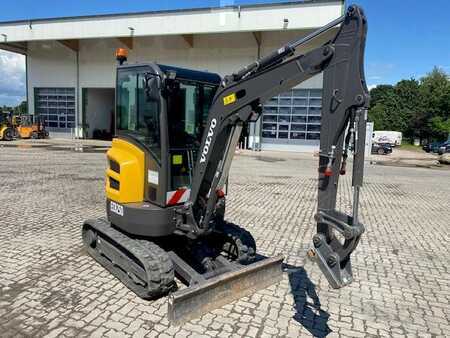 mini escavadeira 2022 Volvo ECR 25 D MIETE / RENTAL (12001832) (6)