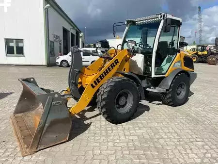 Pale Gommate 2023 Liebherr L 504 MIETE / RENTAL (12002036) (1)
