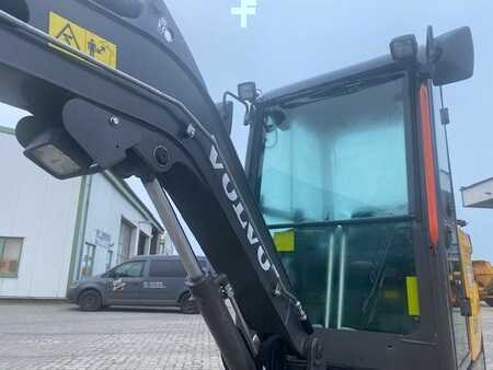 Volvo EC 20 E MIETE / RENTAL (12001805)