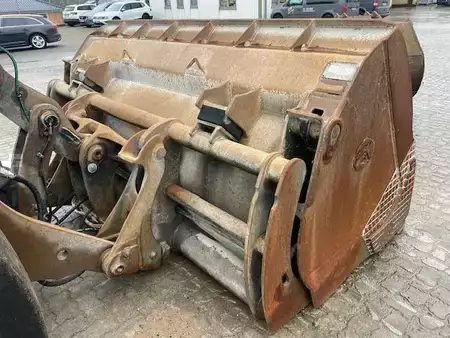 Påbygningsaggregater 0 Kaiser (5256) ca. 3.6 cbm gebr. Hochkippschaufel / bucket (5)