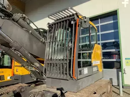 Excavadoras de cadenas 2019 Volvo ECR 235 E L MIETE / RENTAL (12001016) (11)