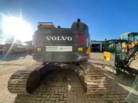 Excavadoras de cadenas 2019 Volvo ECR 235 E L MIETE / RENTAL (12001016) (3)
