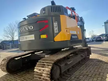 Excavadoras de cadenas 2019 Volvo ECR 235 E L MIETE / RENTAL (12001016) (4)