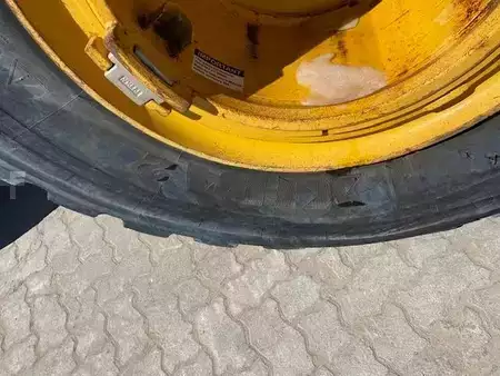 Ładowarki kołowe 2023 John Deere 744 P MIETE / RENTAL (12002125) (14)