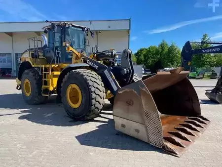 Ładowarki kołowe 2023 John Deere 744 P MIETE / RENTAL (12002125) (7)