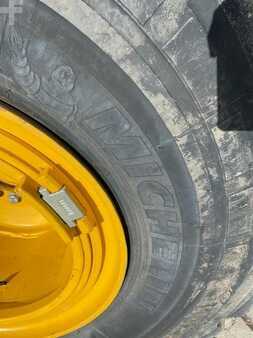 Pale Gommate 2023 John Deere 744 P MIETE / RENTAL (12002126) (11)