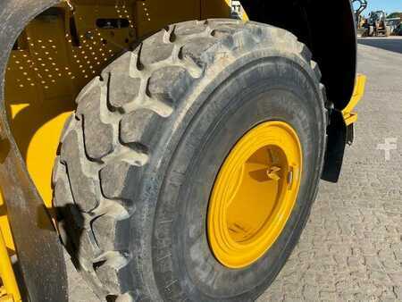 Pale Gommate 2023 John Deere 744 P MIETE / RENTAL (12002126) (15)