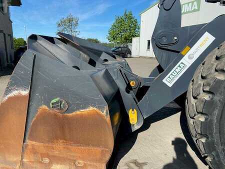 Pale Gommate 2023 John Deere 744 P MIETE / RENTAL (12002126) (9)