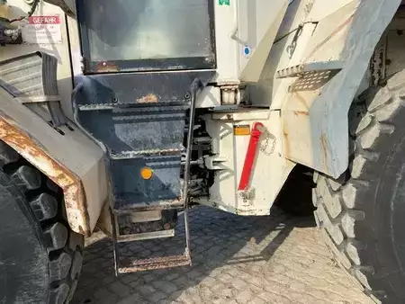 Kerekes rakodó 1997 Liebherr L 531 (12005664) (13)