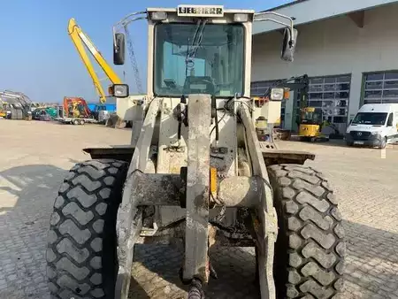 Kerekes rakodó 1997 Liebherr L 531 (12005664) (9)
