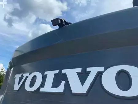 Escavatori cingolati 2019 Volvo EC 380 E NL MIETE / RENTAL (12001134) (19)