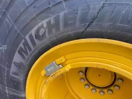 Ładowarki kołowe 2023 John Deere 744 P MIETE / RENTAL (12002126) (16)