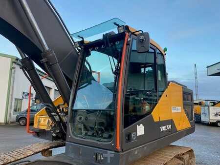 Koparki gąsienicowe 2019 Volvo EC 250 E NL MIETE / RENTAL (12001054) (9)