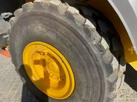 Kolové nakladače 2024 Volvo L 120 H  A/C, BSS, ZSA, 3. Kreis, SW, OptiShift (16)