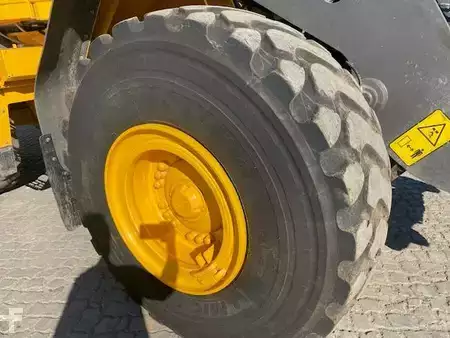 Kolové nakladače 2024 Volvo L 120 H  A/C, BSS, ZSA, 3. Kreis, SW, OptiShift (17)