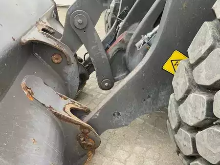 Kolové nakladače 2023 Volvo L 110 H (12005912) (11)