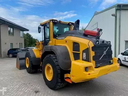 Kolové nakladače 2023 Volvo L 110 H (12005912) (3)
