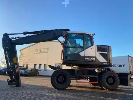 Escavadora de rodas 2019 Volvo EWR 170 E MIETE / RENTAL (12005642) (2)