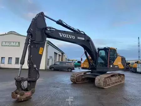 Rupsgraafmachines 2019 Volvo EC 250 E NL MIETE / RENTAL (12001054) (1)