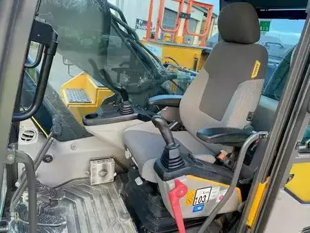 Rupsgraafmachines 2019 Volvo EC 250 E NL MIETE / RENTAL (12001054) (20)