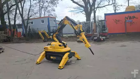 Ostatní 2025 Brokk B110 (6)